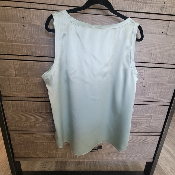 Lafayette 148 Light Blue Satin Silk Top Size XL.Brand New With Tag. - Picture 3 of 11